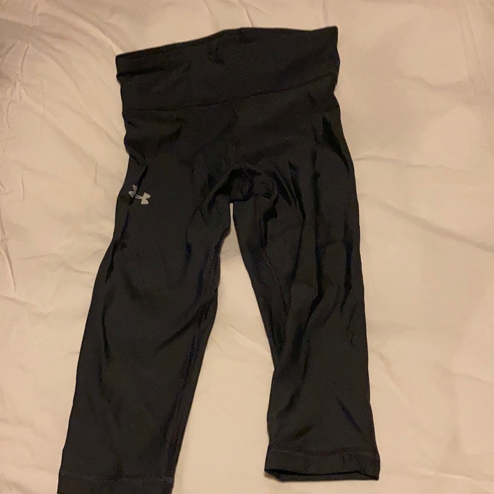 COPY - Under Armour compression capris